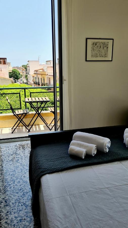 Arima Mondello Apartment Екстериор снимка